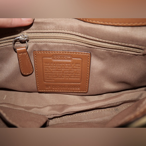 Coach - Picture 3 of 3